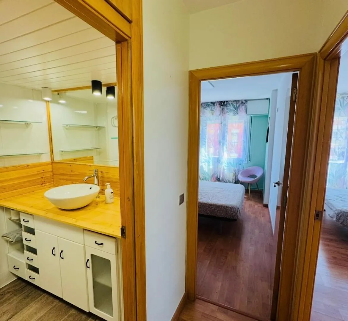 Piso Shic De Playa Fenals Con Terraza Y Piscina Διαμέρισμα Λορέτ Ντε Μαρ